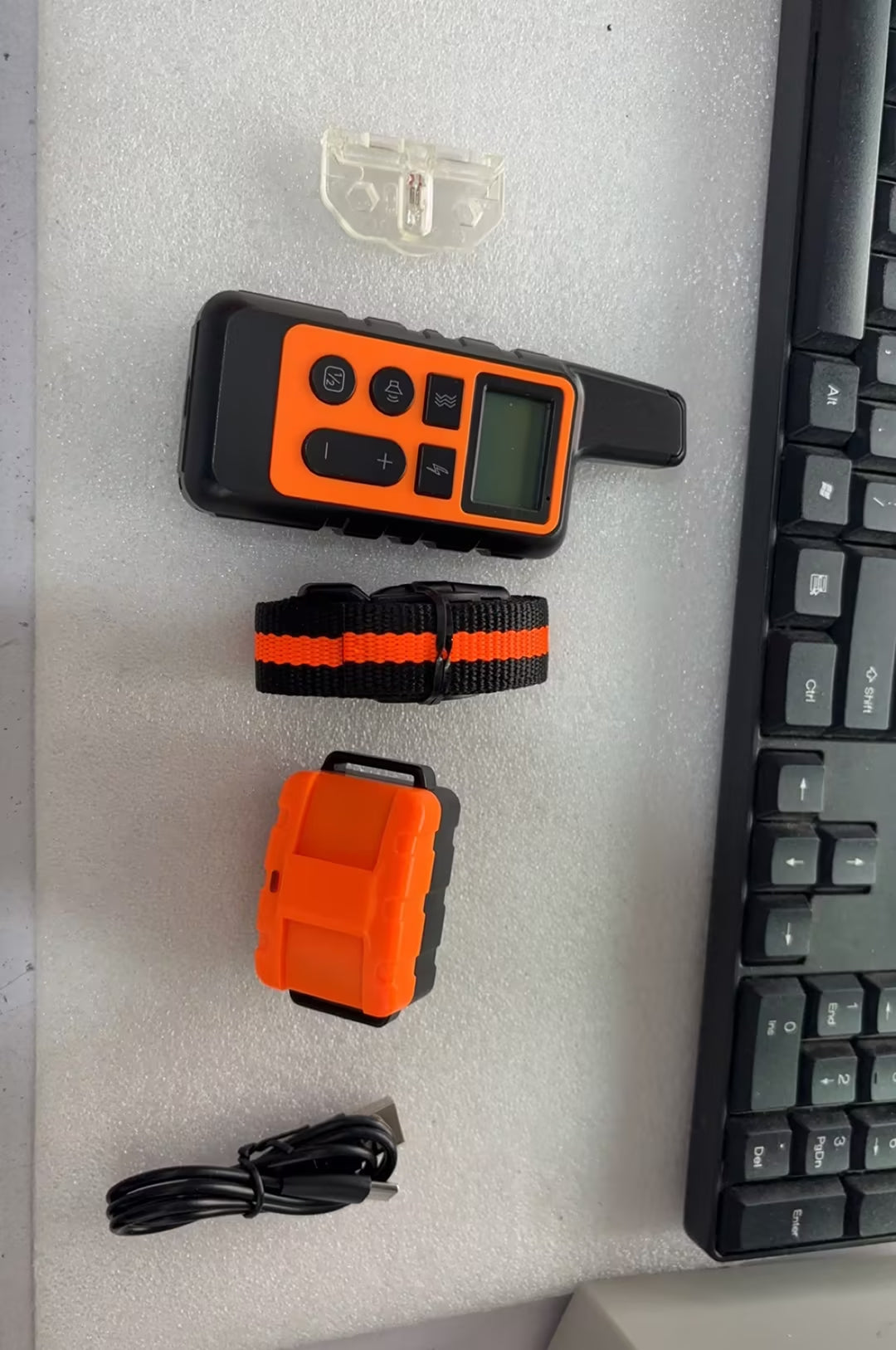 Dog training collar with remote control, beep and vibration for obedience training